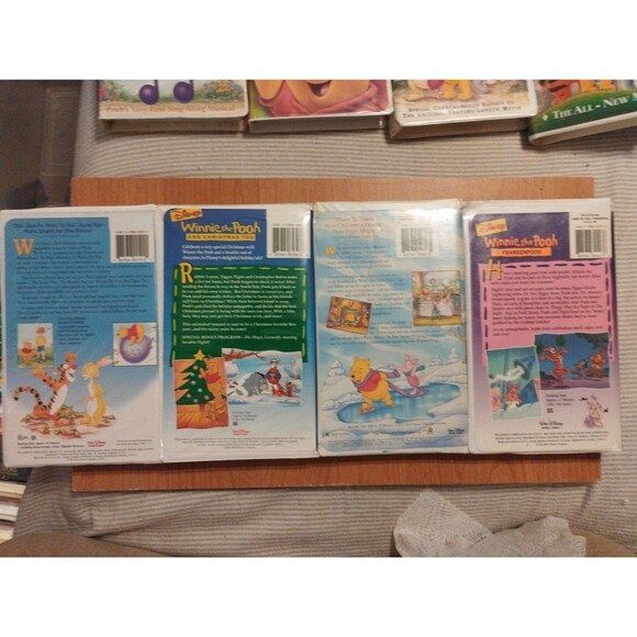 Winnie The Pooh Clamshell VHS Lot of 4 - Disney - Picture 2 of 7